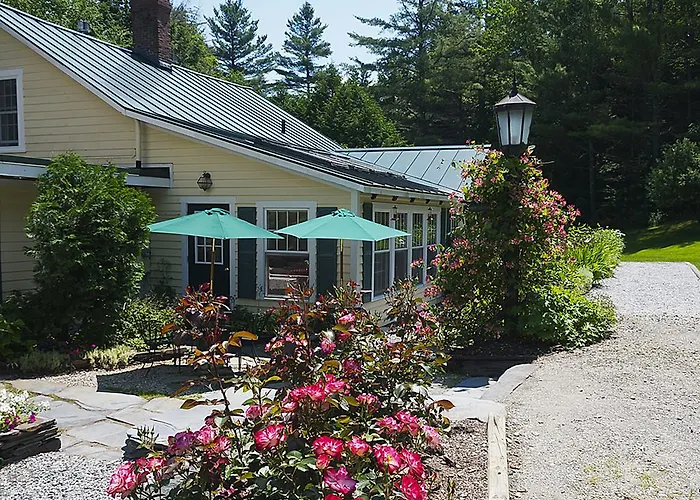 Cheap hotel: Tucker Hill Inn